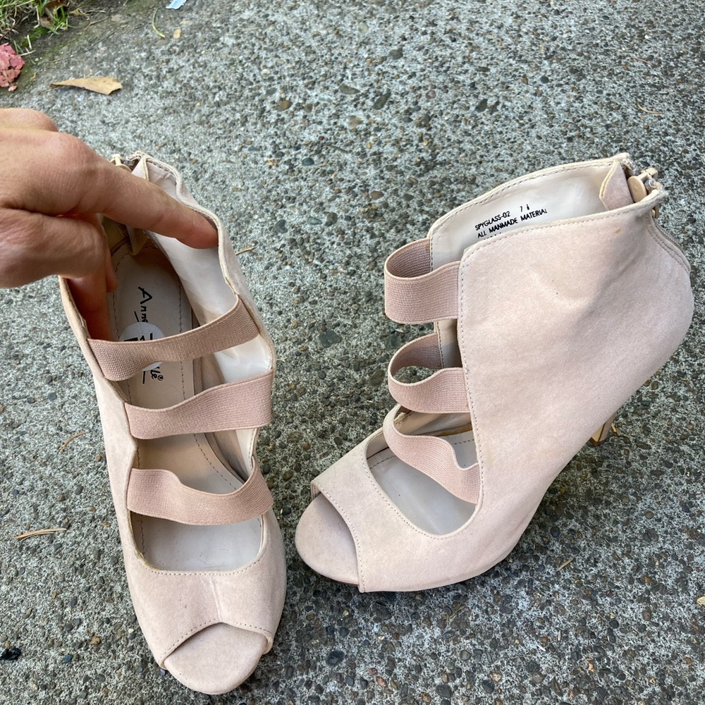 Soft pink